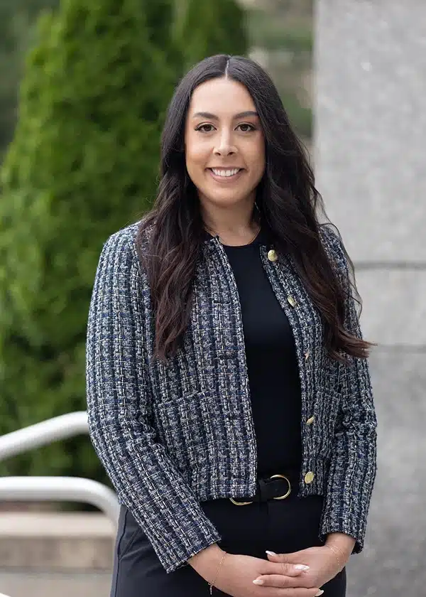 ED5A8313 Ashley web 600